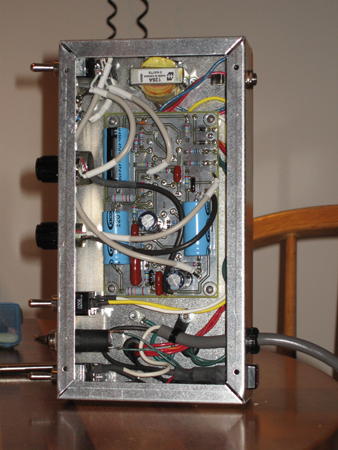 portfolio\tube_amp\imgs\bottom_open.jpg